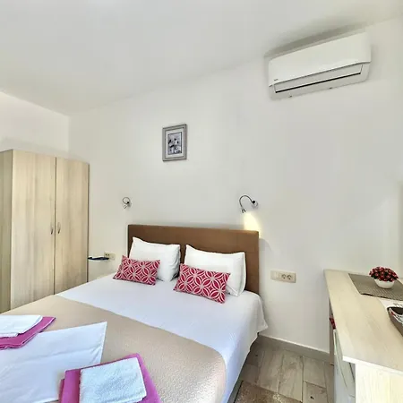 Apartment Ines Budva
